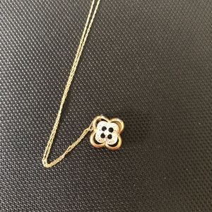 Gold Flower Necklace